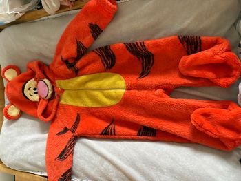 combinaison disney 6 mois