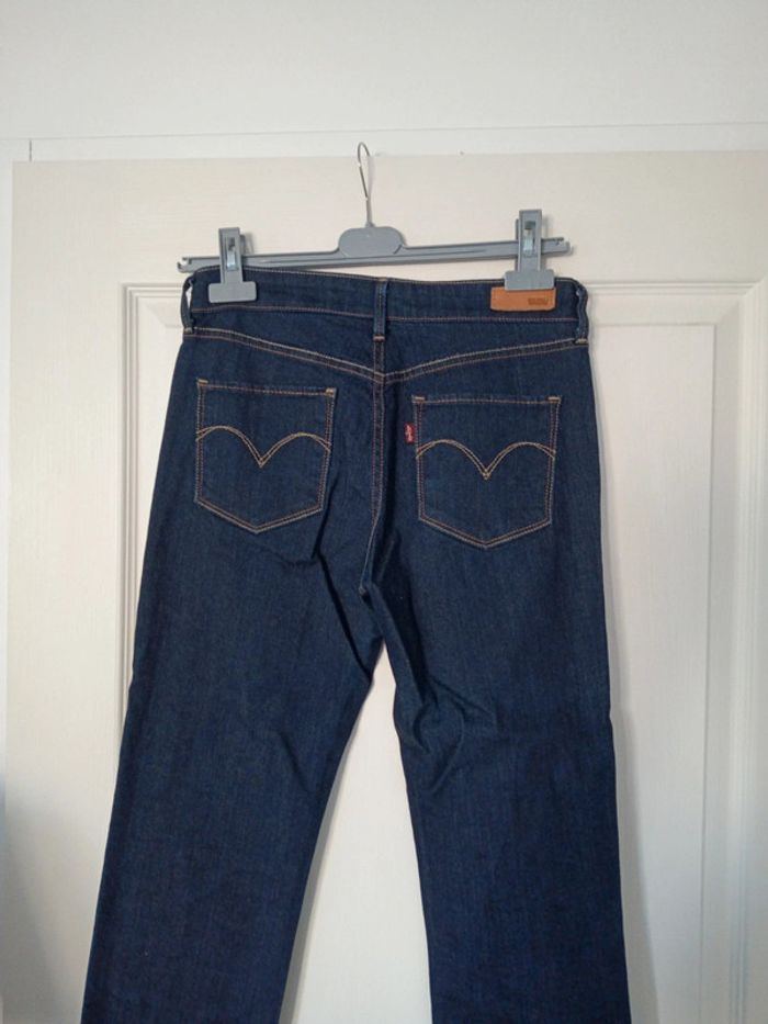 Jeans Levi's demi curve classic rise straight taille 27 bleu foncé - photo numéro 10