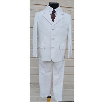 ensemble 5 pièces - neuf - 4 ans