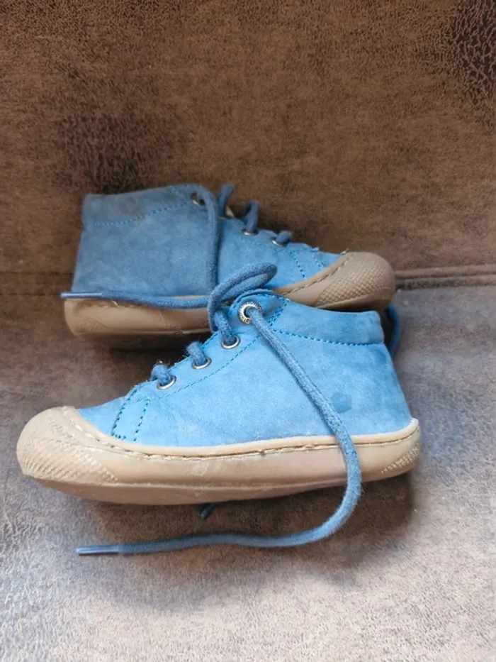 Lot chaussures premiers pas t20 21 - photo numéro 4