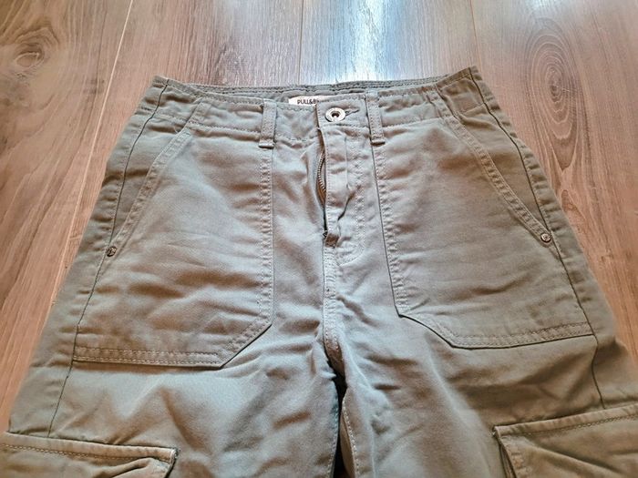 Pantalon cargo vert Pull&Bear T32 - photo numéro 2