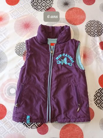 Doudoune sans manche 🦋 taille 6 ans