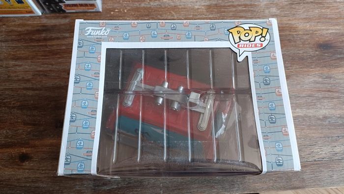 Funko pop Disney Skyliner 70 - photo numéro 6