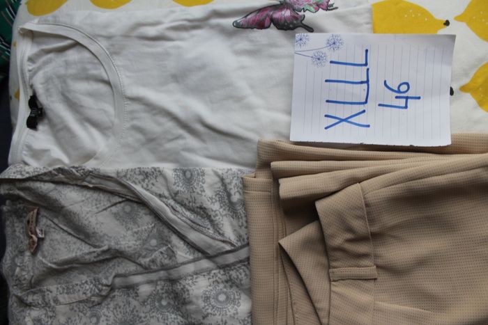lot de vêtements femme T 46 - photo numéro 3