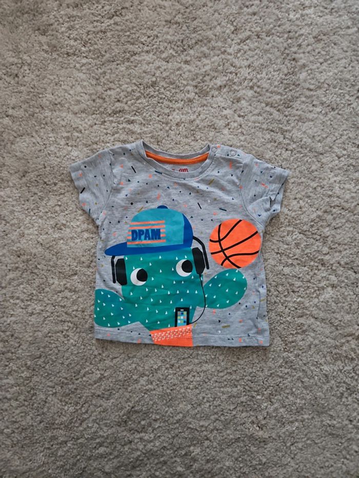 Tee-shirt bebe du pareil au même