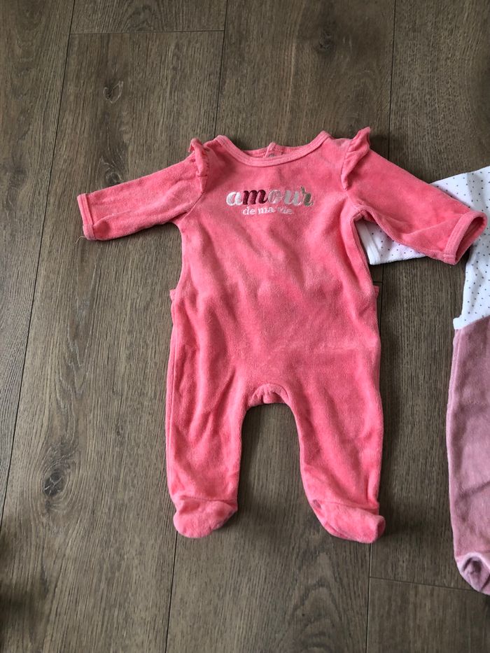 Lot de 3 pyjamas - photo numéro 2