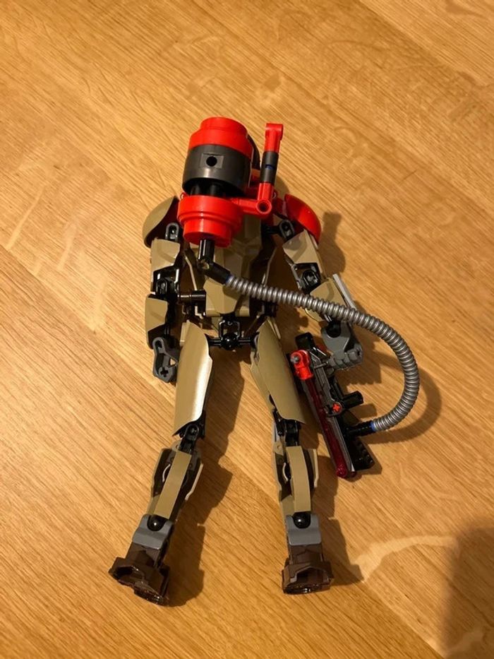 Lego star wars Baze Malbus - photo numéro 2