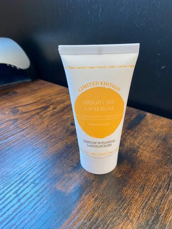 Bright me up serum  London botanical laboratoires