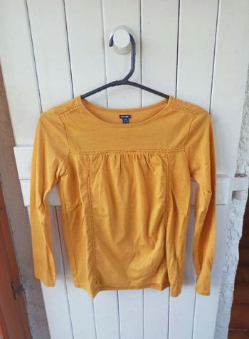 Haut manches longues moutarde Kiabi 12 ans