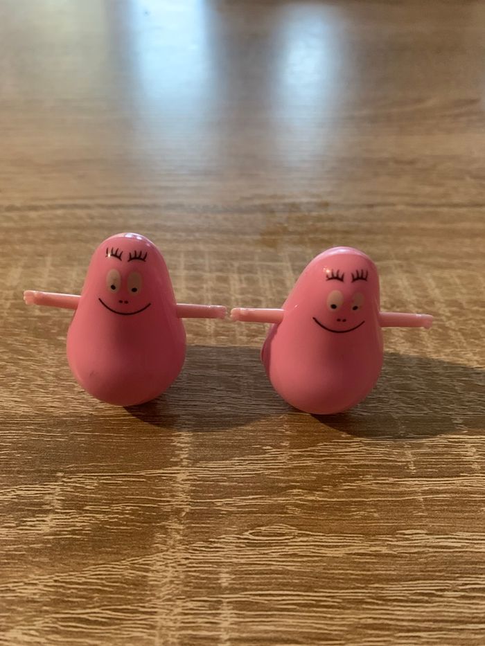 2 petits culbuto Barbapapa kinder