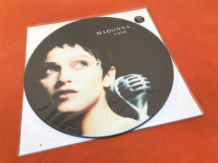 Vinyle 33 tours Madonna Rain (1993) Sire Records Company WO190TP - photo numéro 4
