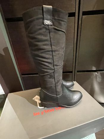 Bottes talons compensés les petites bombes «  LPB » neuves T36