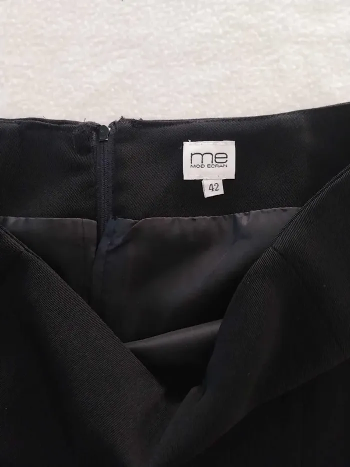 Jupe droite noire T40/42 - photo numéro 4