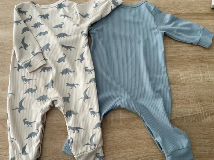 Lot 2 pyjama bébé - photo numéro 4
