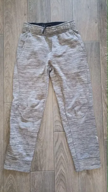 pantalon de sport jogging dri-fit 9 ans gris clair Nike