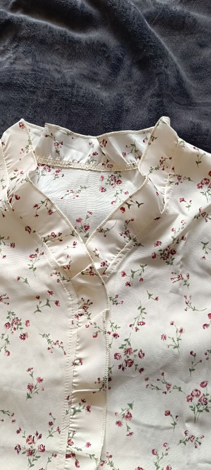 Haut femme taille 36 S neuf - photo numéro 3