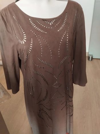 Robe suédine marron taille 44
