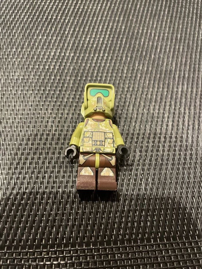 Lego Star Wars figurine soldat éclaireur clone 41 corps d’élite phase 2 sw0518 minifigure officiel - photo numéro 2
