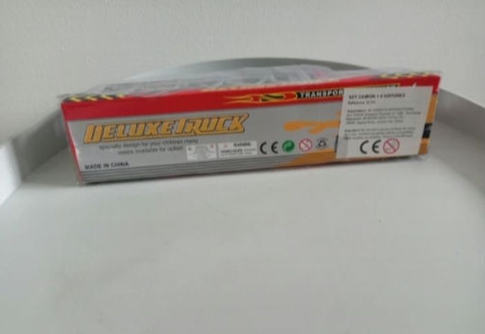 Camion de transport+ 4 voitures - photo numéro 3