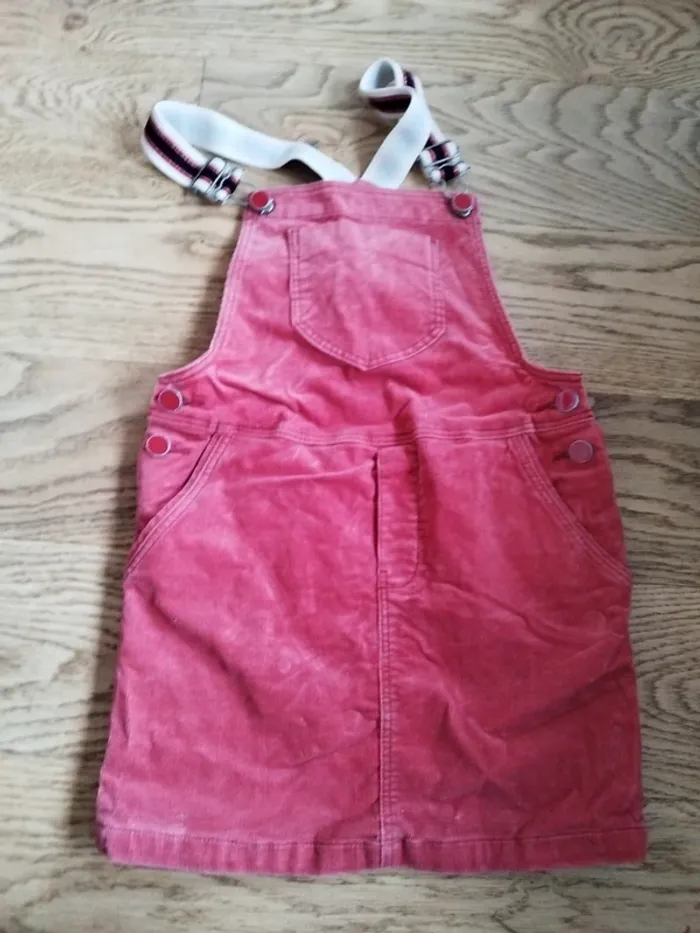 Robe 8 ans