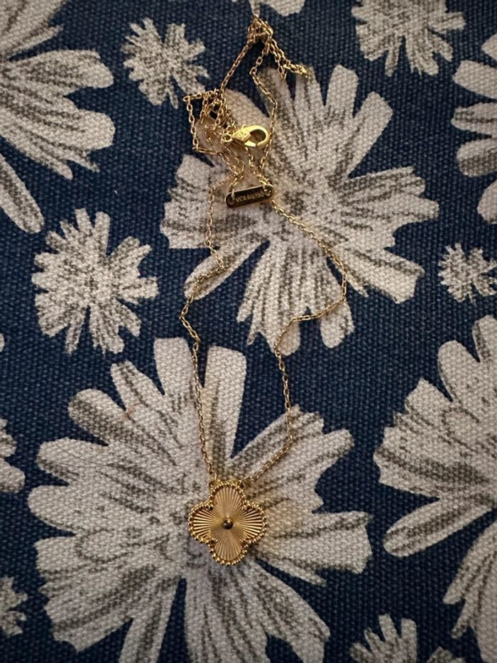 Collier trèfle