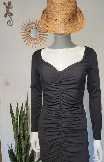 Robe noire