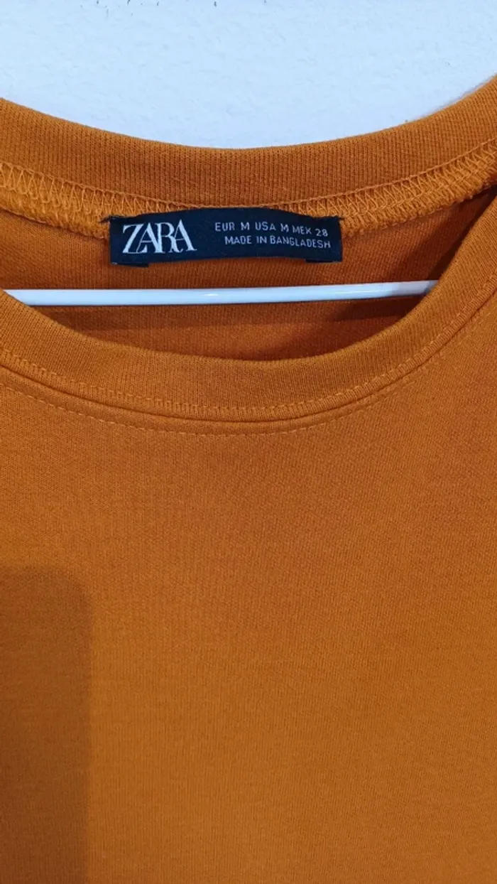 Robe t-shirt Zara orange/ jaune moutarde - photo numéro 2