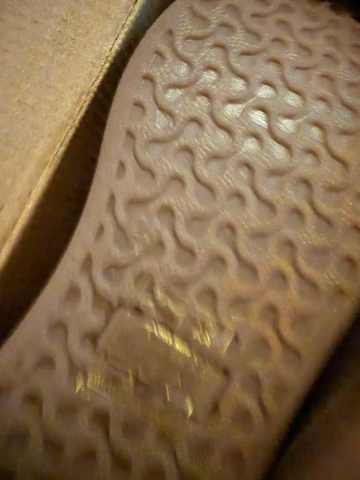 Chaussures lacets brillantes neuve - photo numéro 5