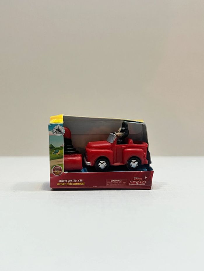 Mini Brands Disney Store série 1 - La voiture de Mickey
