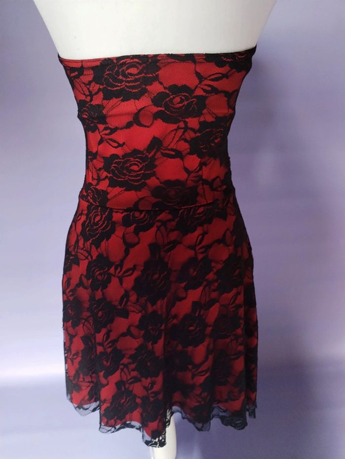 Robe rouge et noir bustier femme - photo numéro 7