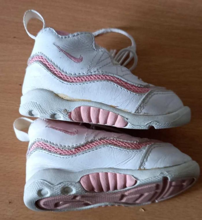 Baskets Nike blanche et rose - photo numéro 4