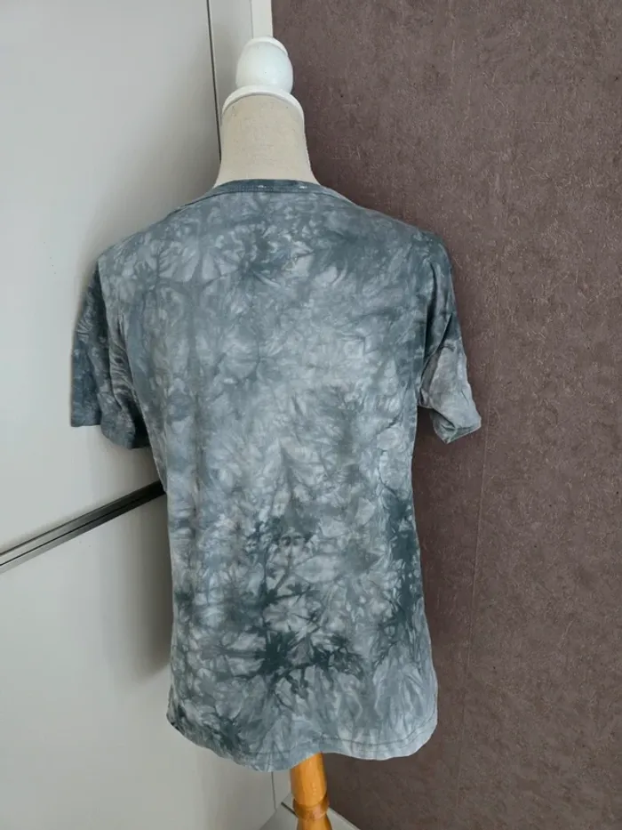 Tee-shirt Nescoly taille XXL très bon état - photo numéro 2