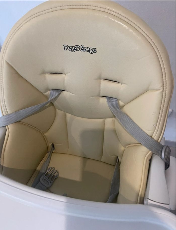 Chaise haute Peg-pérego