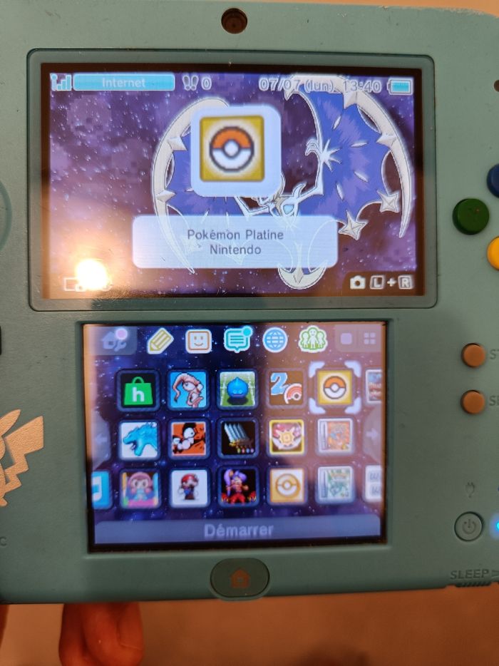 Nintendo 2ds édition limitée pokemon avec 28 jeux. - photo numéro 2