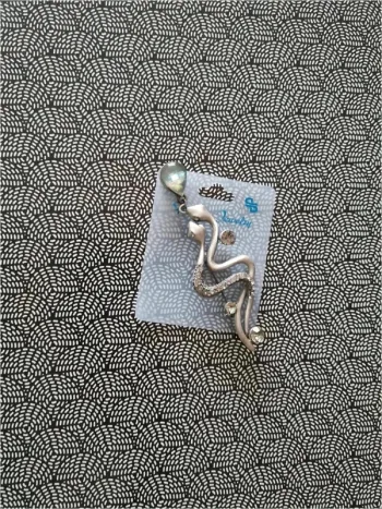 Broche double serpent
