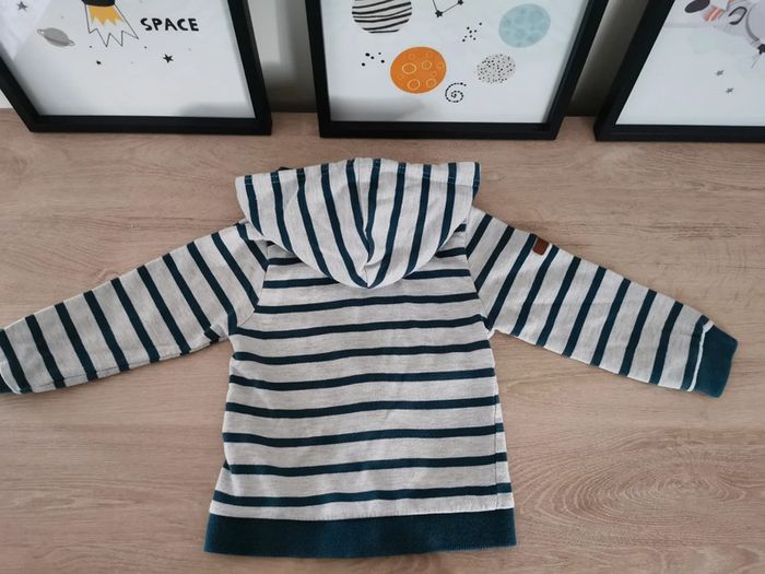 Gilet à capuche Boîte à Malice - photo numéro 2