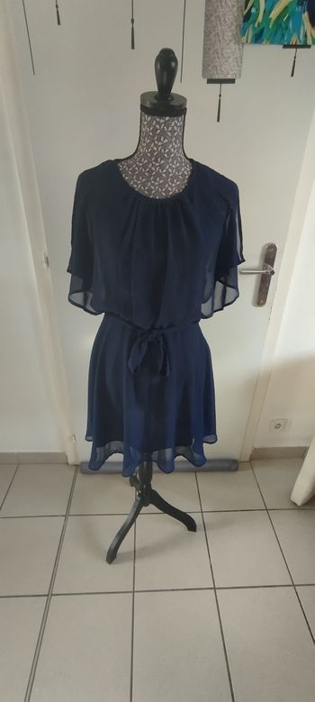 Robe tulle Mim taille 38 environ