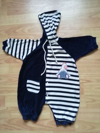 Combinaison velours 6 mois Babyda