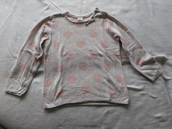 Pull gris clair à gros pois roses - 92 - H&M