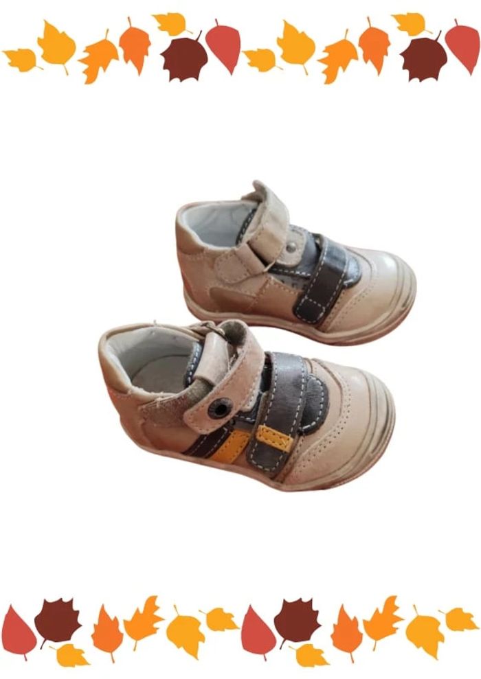 Chaussure bébé en cuir taille 19 - photo numéro 2