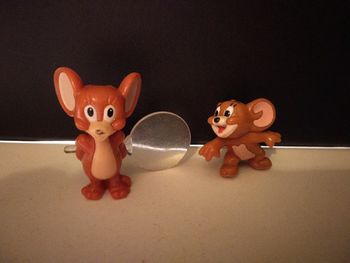 2 petites figurines Jerry