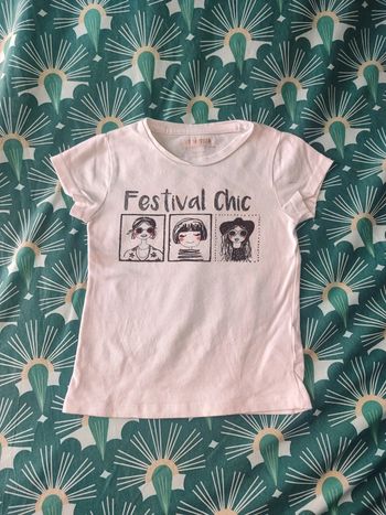 T-shirt manches courtes taille 5 ans
