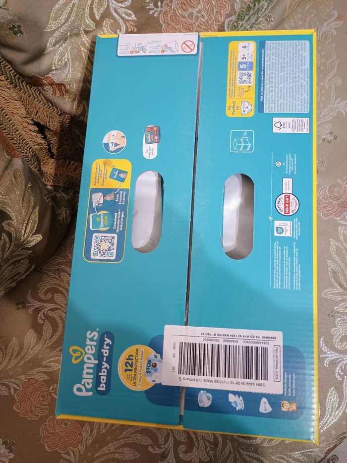 Couches Pampers taille 5 - photo numéro 2