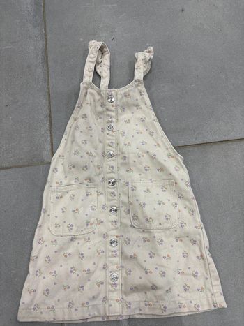 Robe salopette crème à fleurs
