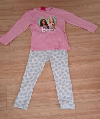 Pyjama Barbie
