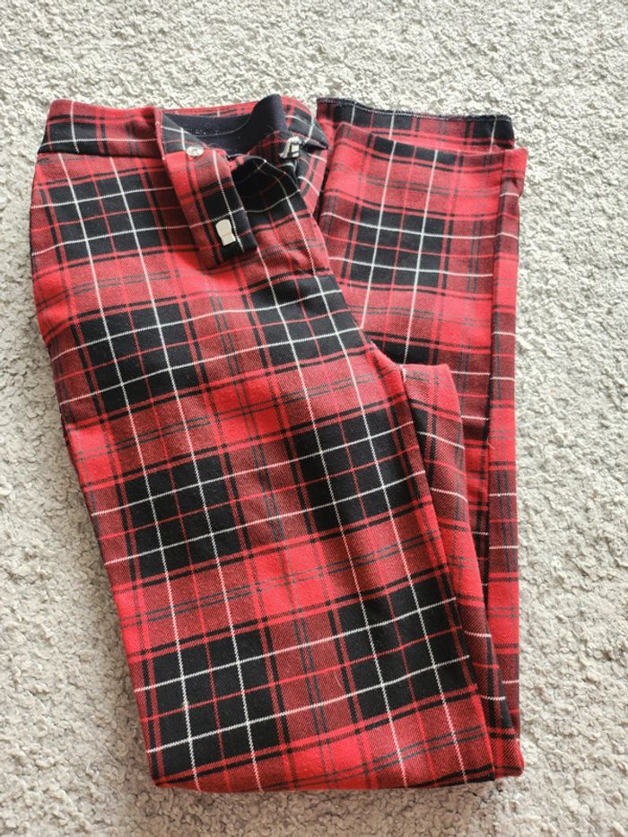 Pantalon a carreaux rouge et noir Taille 36 - photo numéro 4