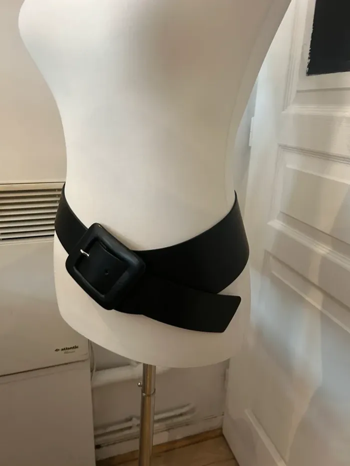 Ceinture taille en cuir noir 80 - photo numéro 2