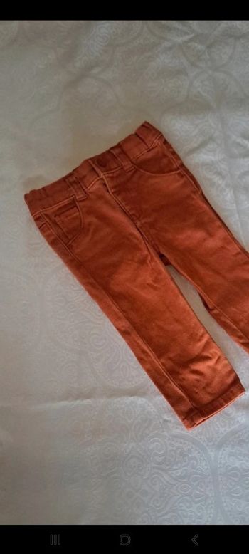 Jolie pantalon corail 6 mois