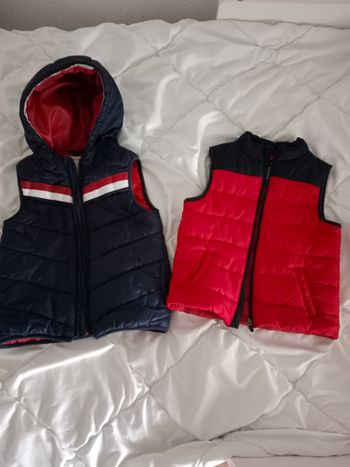 Lot 2 gilet 4 ans