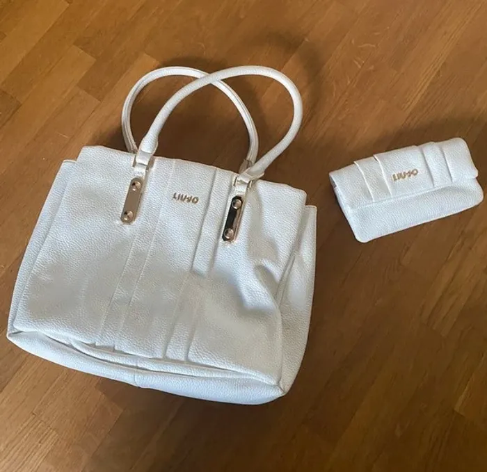 sac liu jo sac a main de couleur blanc ete avec son porte monnaie